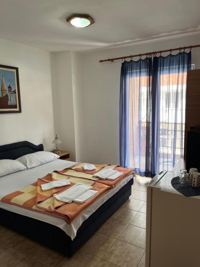 בודווה Apartmani Goran I Jelena Zec מראה חיצוני תמונה